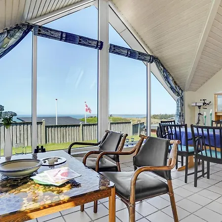 Stunning In With Wifi Struer